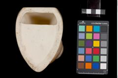 Foto einer Buchstütze in Schneckenform (NHMW-ZOO-MO-0081100-ETH-041)